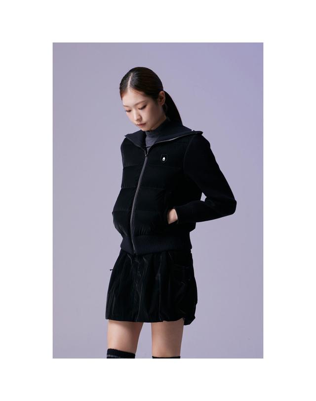 골든베어 (여성) Knit Hybrid Down Jumper G5UAW26501BKX 착용컷