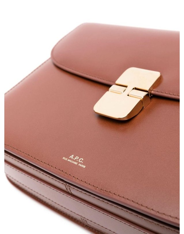 아페세 [해외직구] A.P.C 아페쎄 그레이스 백 PXBMWF61412CAD B0191912900 착용컷