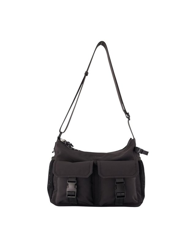 아페세 [해외직구] 26 F/W A.P.C 아페쎄 트렉 크로스바디 APC 나일론 블랙 PAAGE-H67005-LZZ B0732126293 착용컷
