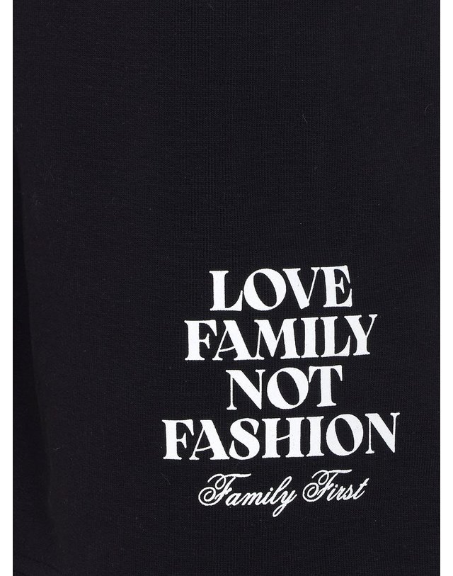 패밀리 퍼스트 [해외직구] 26 S/S 패밀리 퍼스트 밀라노 러브 FAMILY NOT FASHION 조거팬츠 쇼츠 JOSS2502/BK B0011973293 착용컷