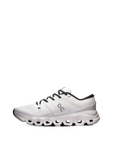 [해외직구] 온러닝 클라우드 X 5 스니커즈 3WG30060462WHITE/BLACK B0712245298