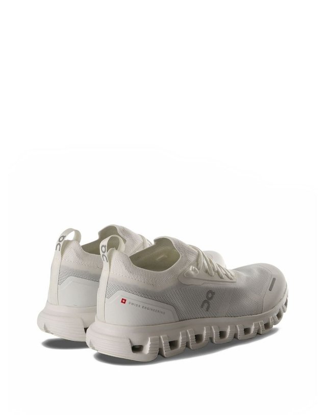 온 [해외직구] 온러닝 클라우드 6 베르사 스니커즈 3WF10031200WHITE/WHITE B0712190809 착용컷
