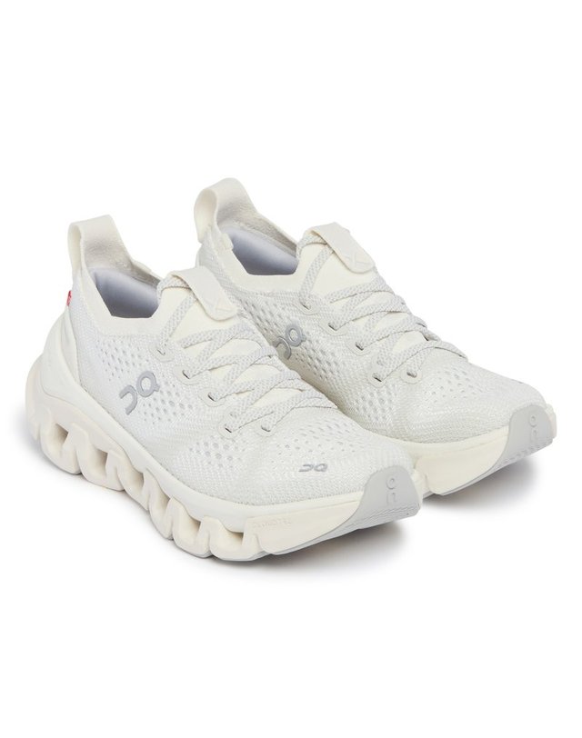 온 [해외직구] 26 F/W 온러닝 스니커즈 클라우드 X TEMPO BIANCHE 3WG30090969/IVI B0742237365 착용컷