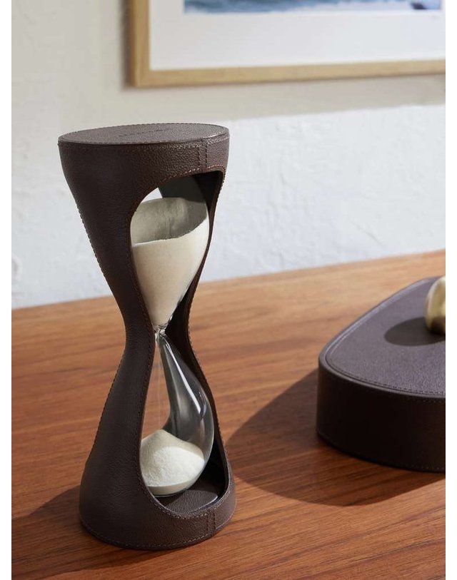 애술린 [해외직구] 애술린 미라주 풀그레인 레더 HOURGLASS 882664011598 B0082279562 착용컷