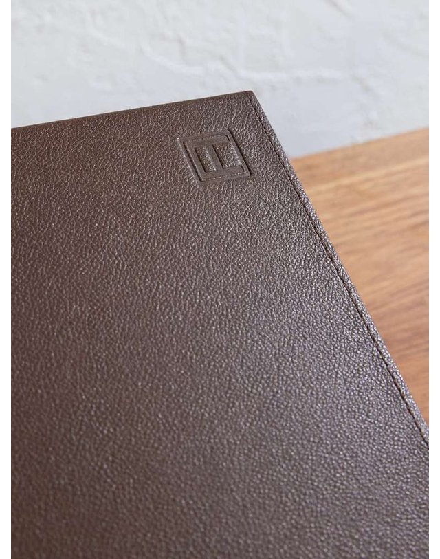 애술린 [해외직구] 애술린 CULTURE ULTIMATE 우드 & 레더 BOOKSTAND 882664012472 B0082279563 착용컷