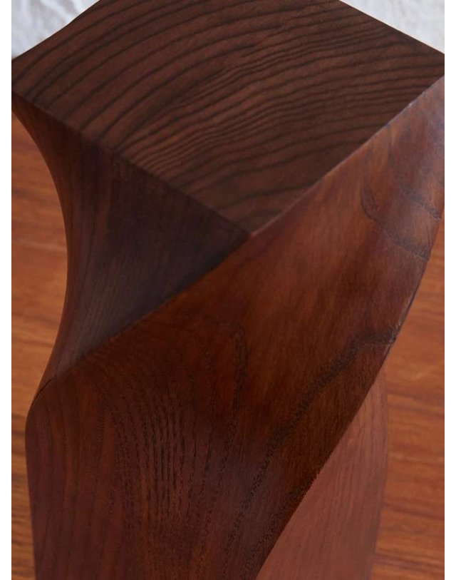애술린 [해외직구] 애술린 트위스트 우드 & 스웨이드 BOOKEND 882664011239 B0082291577 착용컷