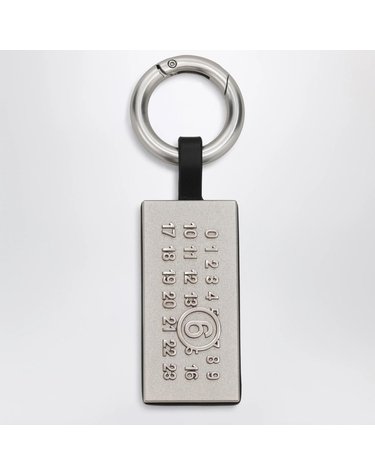 [해외직구] 26 F/W MM6 메종 마르지엘라 블랙 NUMERIC 참 인 브라스 & 레더 SA5UA0005P9061-T8013 B0052315013