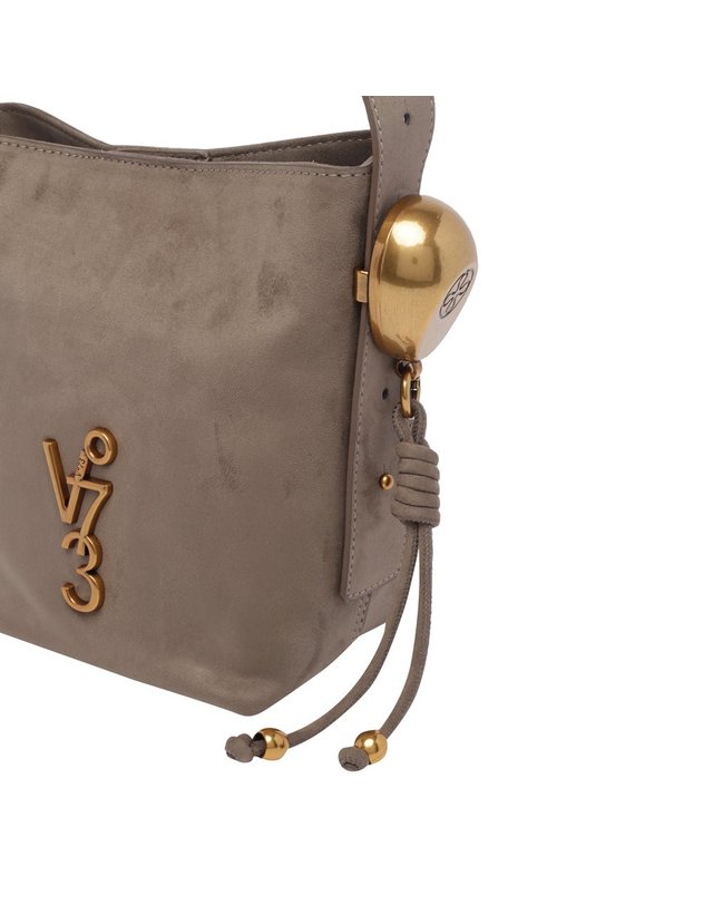 브이73 [해외직구] 26 F/W 브이73 AZZURRITE 버킷 백 73BSA4R02/TAUPE B0012327283 착용컷