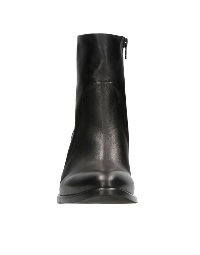 스트라테지아 [해외직구] 스트라테지아 블랙 레더 앵클 부츠 A4560NERO B0302318226 착용컷