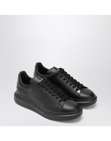 [해외직구] 25 F/W 알렉산더 맥퀸 스니커즈 오버사이즈 블랙 553680WWAAN-1002 B0051839375