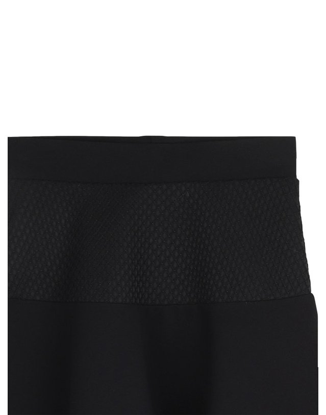 디케이앤와이 [해외직구] 26 S/S DKNY 로고 미니 스커트 (KIDS 상품) D62585K_09B B0042022899 착용컷
