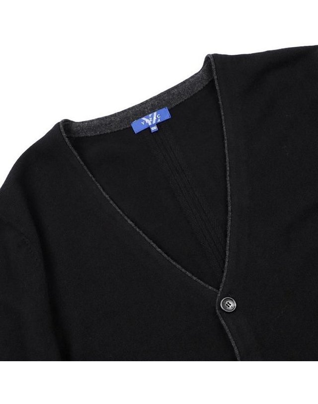 예작셔츠_ [갤러리아] *양말증정*예작 26년F/W 모100% 단추 가디건 YJFWCD456BK 착용컷