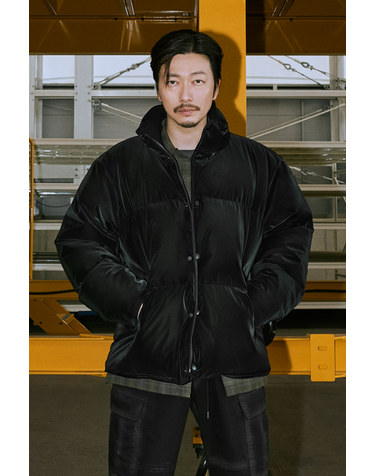 실크 푸퍼 다운 점퍼(B254DW020P)