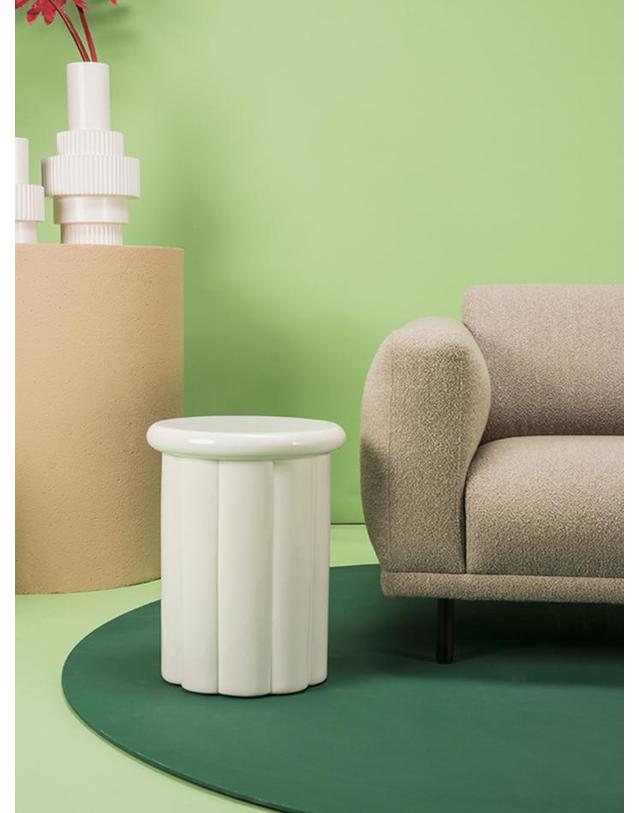 폴스포텐 Roman stool_ White 착용컷