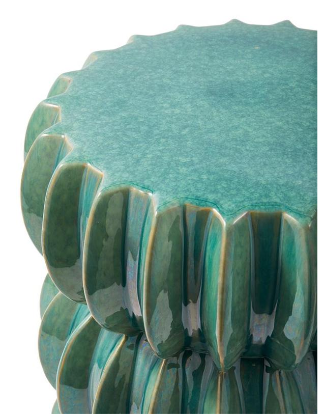 폴스포텐 Pumpkin side table 착용컷