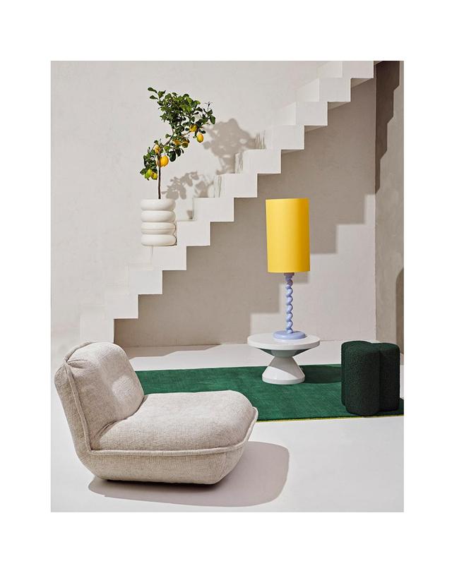 폴스포텐 ZIGZAG COFFEE TABLE_ White 착용컷