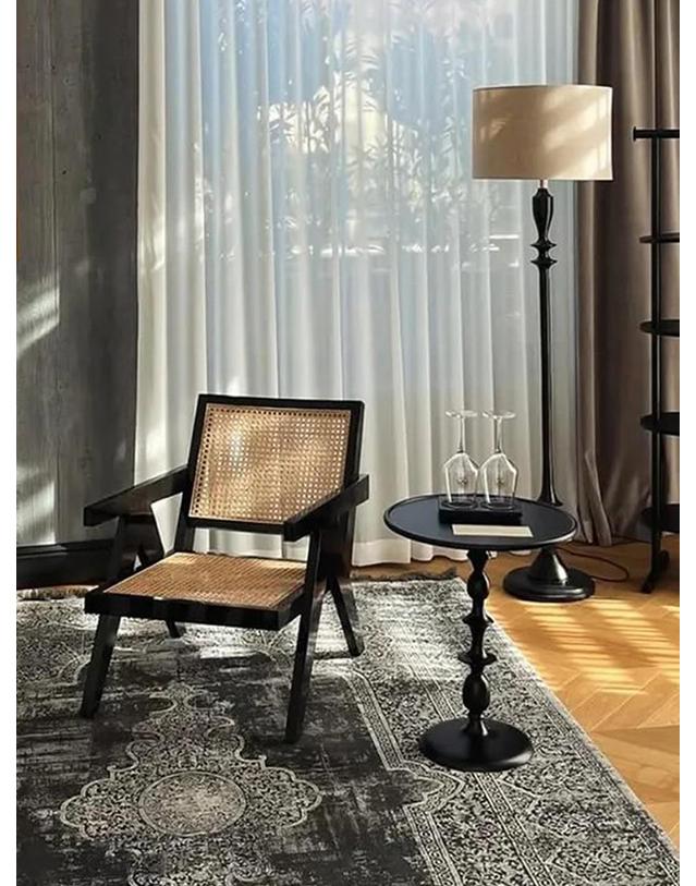 폴스포텐 Classic Table_Black 착용컷