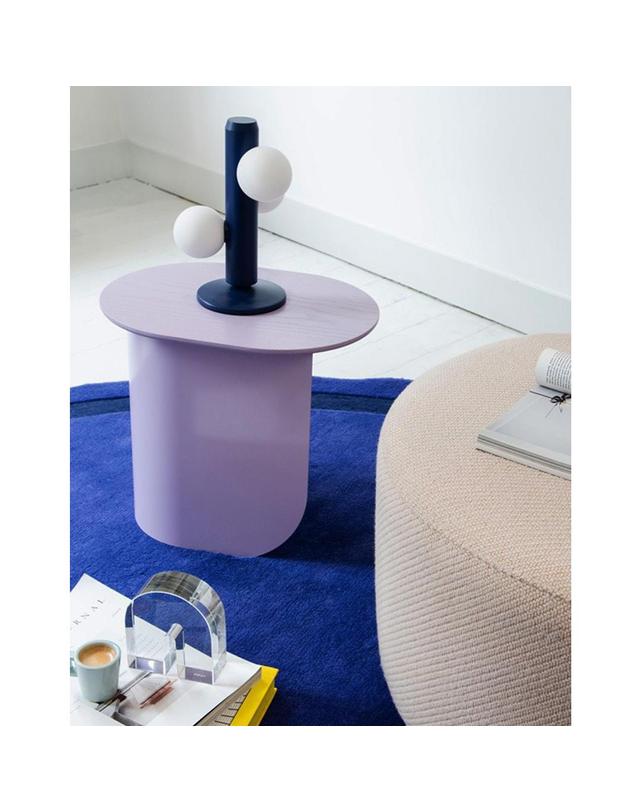 페스트암스테르담 PLATEAU SIDE TABLE_ICE BLUE 착용컷