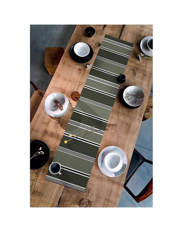 포드바쉐 Table runner Arona 33 x 150 cm 착용컷