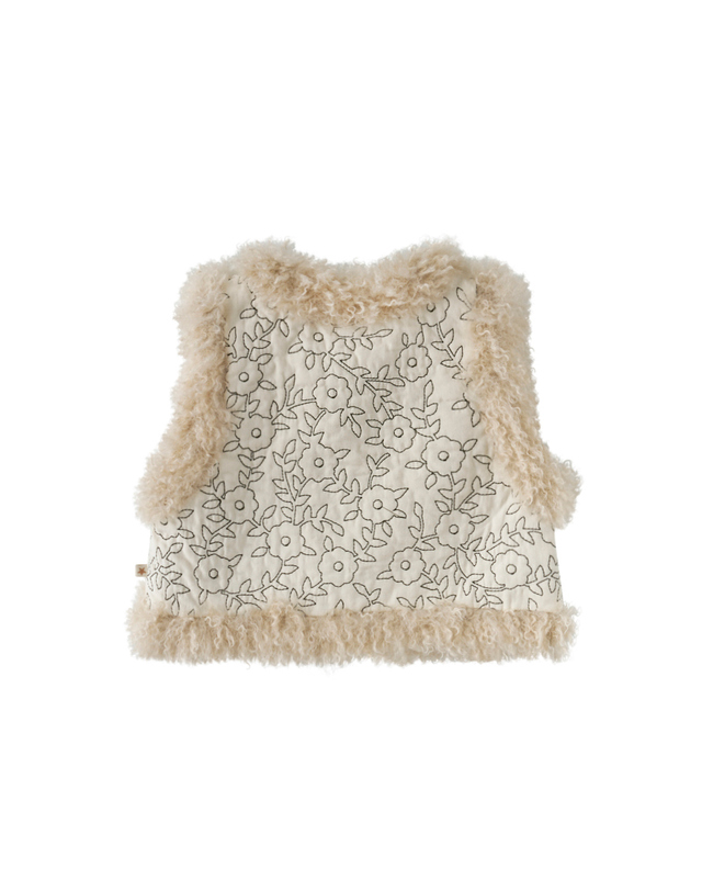 봉통 [BONTON] 봉통 OW퀼팅퍼베스트 (75A7T-132-01) 착용컷