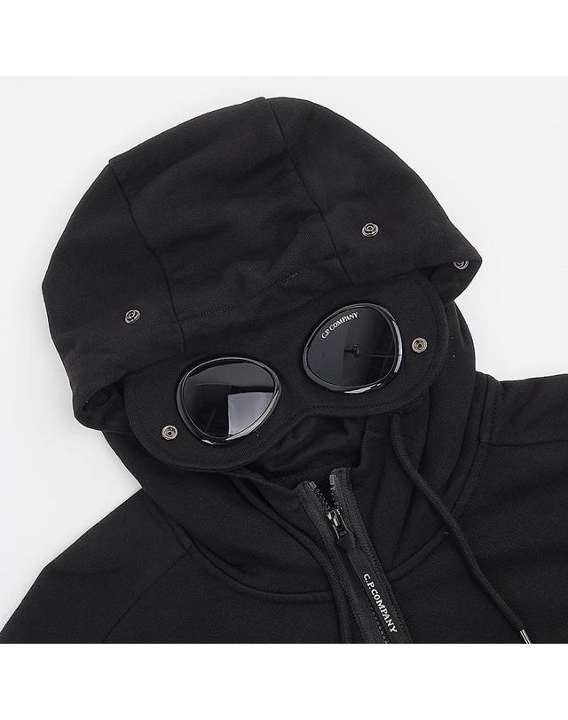 씨피컴퍼니 [CP컴퍼니] FW25 남성 다이애그널 고글 집업 RCCMSS715A 005086W 999 착용컷
