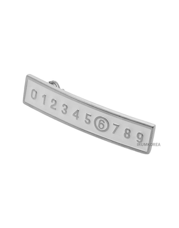 [MM6] SS25 여성 넘버링 로고 헤어클립 SM6TW0011 P7211 961