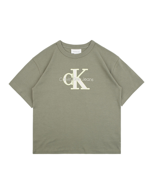 캘빈클라인 키즈 캘빈클라인키즈 OUTLINED FLEECE MONO T-SHIRT Dusty Olive 착용컷