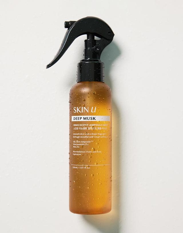 스킨유 스킨유 이노센트 딥머스크 앰플 미스트150ml 착용컷