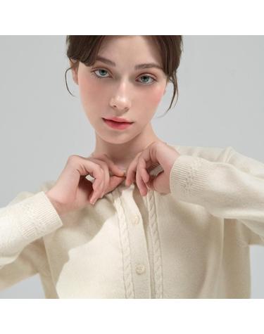 시그니처 케이블 라운드 가디건 아이보리 CH301 (CASHMERE 100%)