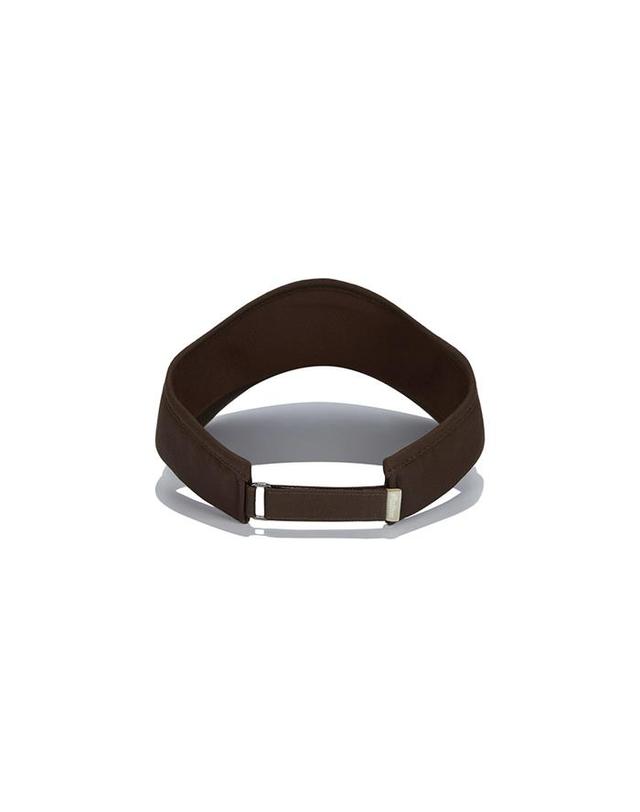 말본골프 [밀라코/국내발송] 말본골프 말본 스크립트 볼마커 바이저 BROWN M5342PVS01BRN 착용컷
