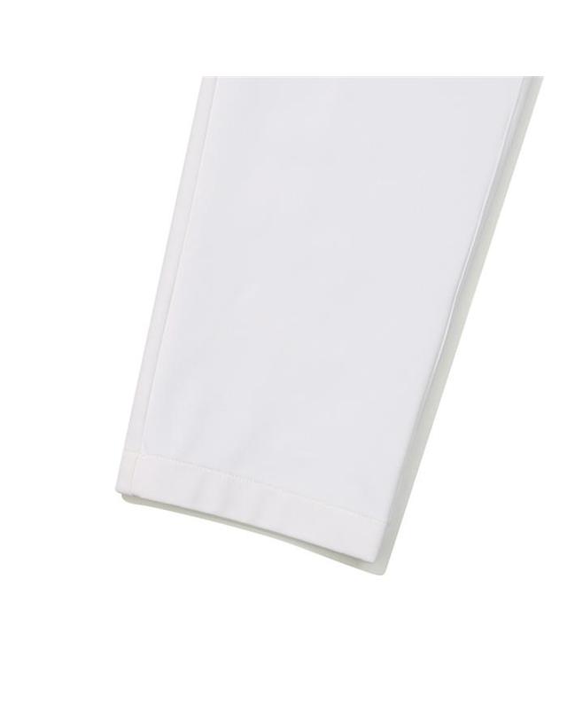 말본골프 [밀라코/국내발송] 말본 테크 슬림핏 일자 팬츠 OFF WHITE M6121PPT06OWT 착용컷