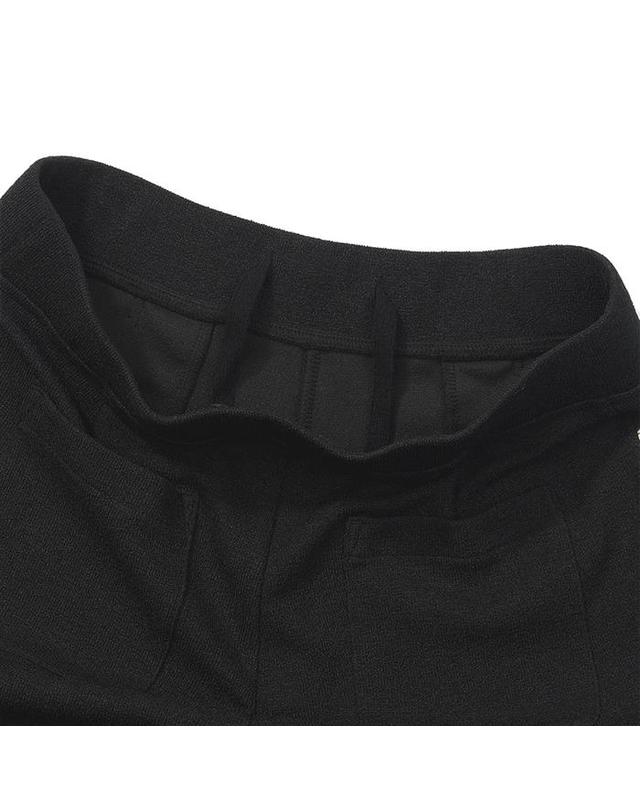 말본골프 [밀라코/국내발송] 말본 니트라이크 와이드 부츠컷 팬츠 BLACK M6122PPT11BLK 착용컷