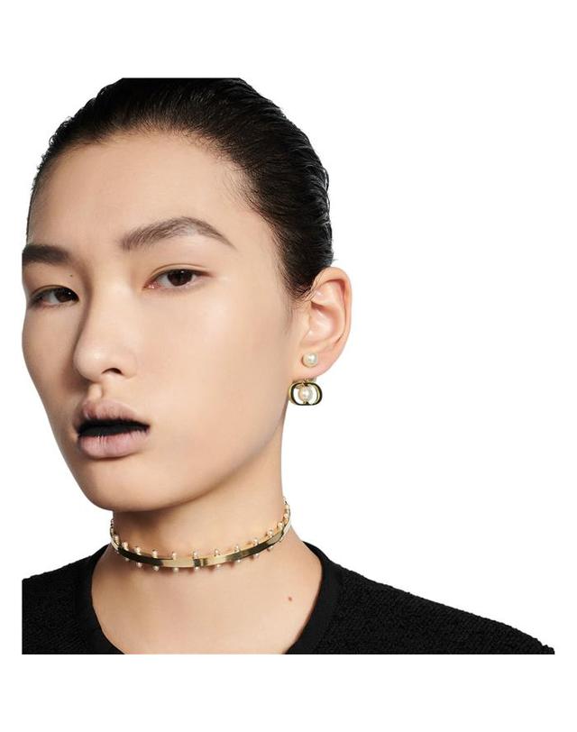 디올 [밀라코/국내발송] 디올 Dior Tribales 귀걸이 E3213WOMRS_D301 착용컷
