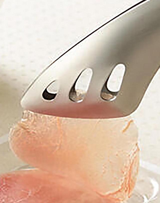 옥스 옥스 레이에 서빙 집게 착용컷