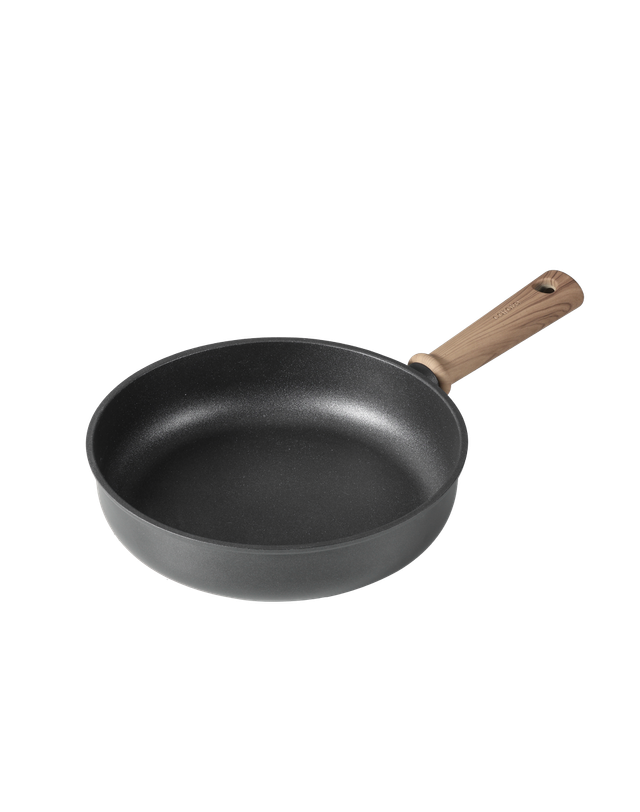 에지리 까로떼 호카이도 TI 티타늄 인덕션 에그팬 프라이팬 24cm 착용컷