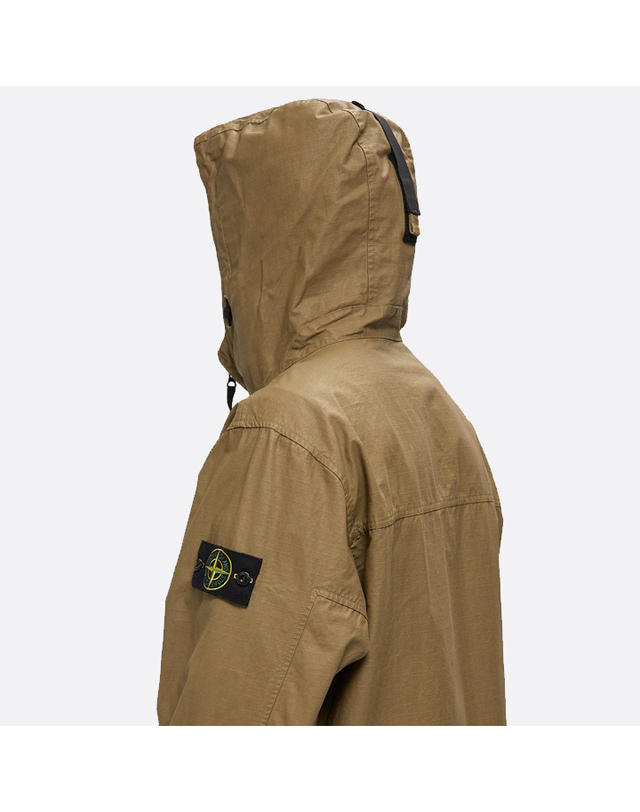 스톤아일랜드 26SS 스톤 아일랜드 더블 코튼 립스탑 자켓 밀리터리 그린 L1S154100012 S0299 V005G 착용컷