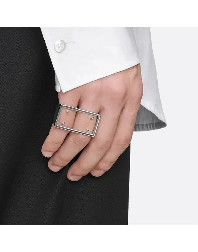 메종 마르지엘라 26SS 메종 마르지엘라 포 스티치 시그넷 더블링 SM2UQ0034 P9224 752 착용컷
