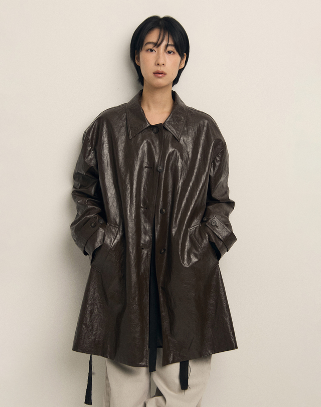 로우타이드 LEATHER HALF COAT [BROWN] 브라운 착용컷