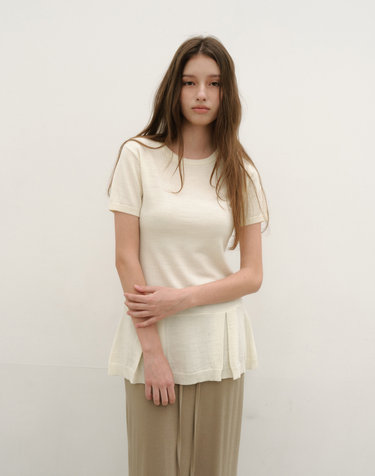 HALF SLEEVE FLARE KNIT [IVORY]