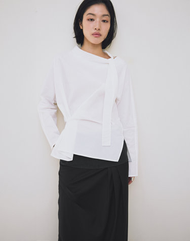 SCARF BLOUSE [WHITE]