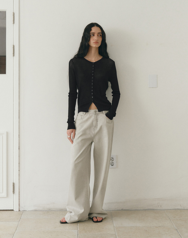 로우타이드 RIBBED BUTTON CARDIGAN [BLACK] 블랙 착용컷