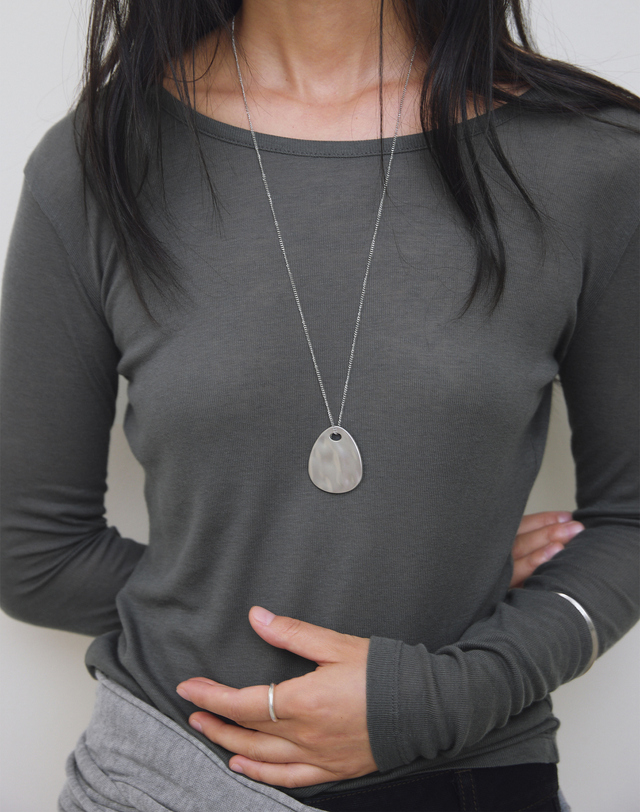 로우타이드 [1st REORDER] MARRON NECKLACE [SILVER] 실버 착용컷