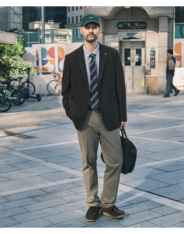 에스티코 울 헤링본 자켓_브라운 (클래식핏)_DJAWD04CSH 착용컷