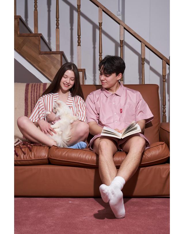 댄스온더플로어 댄스온더플로어 furless pajamas 퍼리스 스트라이프 파자마 반소매세트 착용컷