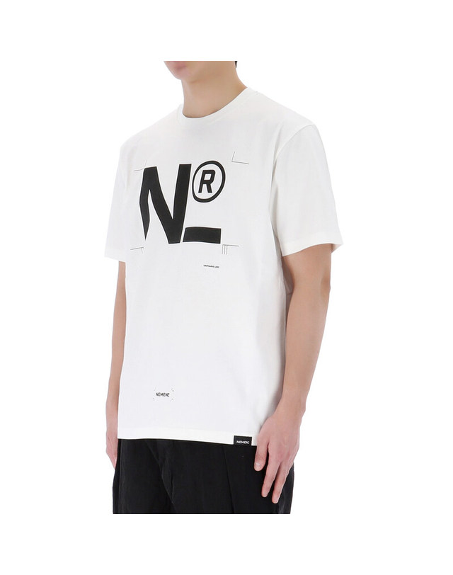 네멘 [명품] 네멘 NEMEN 로고 폰트 반팔 티셔츠 NMN_E23141T_224 그레이 착용컷