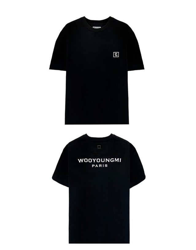 우영미 [명품] W243TS07708B 백로고 코튼 반팔티셔츠 블랙 남성 티셔츠 / BLACK 착용컷