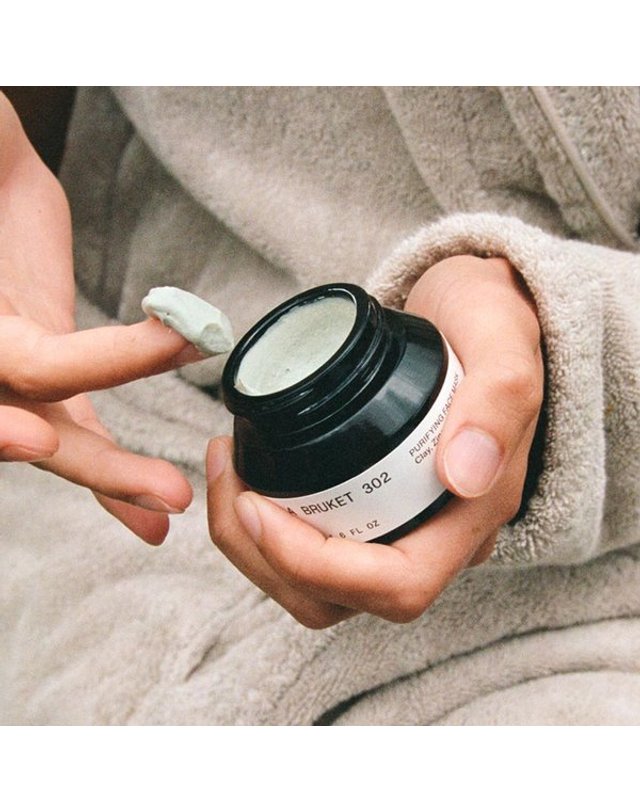 라브루켓 라부르켓 [갤러리아] 퓨리파잉 페이스 마스크 50ml 착용컷