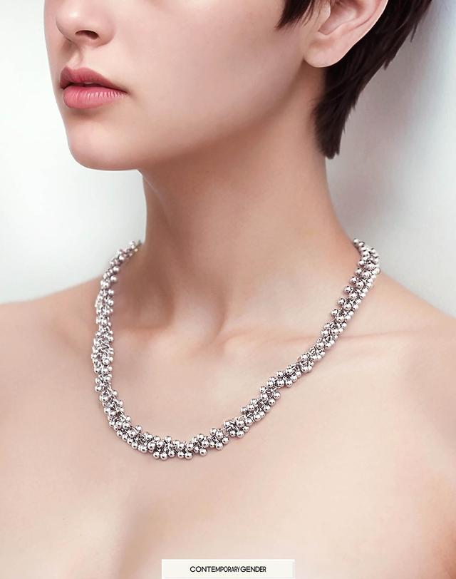 컨템포러리젠더 트윙클 비드 네크리스 Twinkle Bead Necklace 착용컷