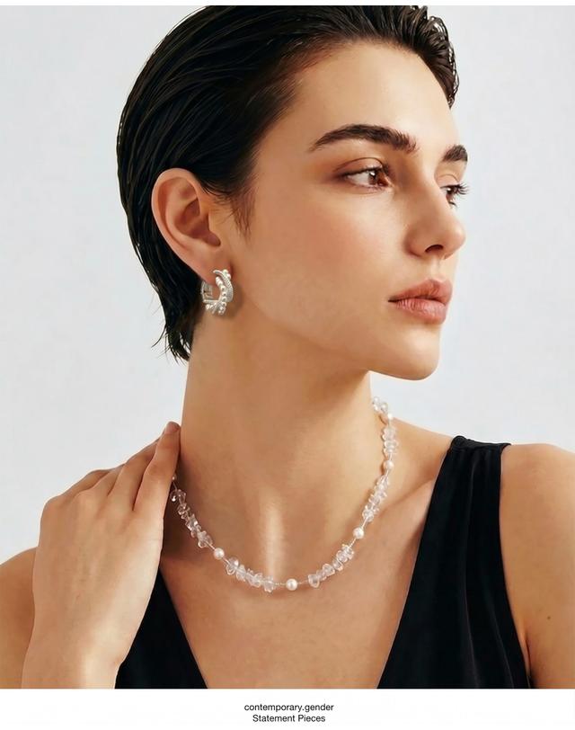 컨템포러리젠더 [컨젠] Braid Pearl Loop Earrings 브레이드 펄 루프 이어링 실버 착용컷