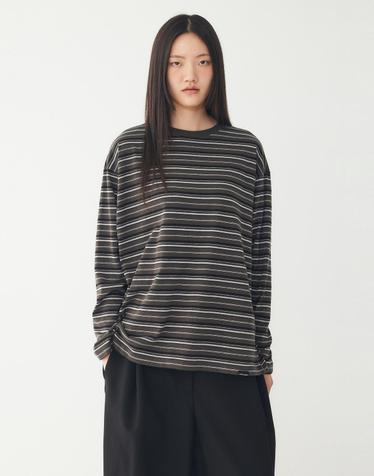 스튜디오 톰보이 [STUDIO TOMBOY] 멀티 스트라이프 라운드넥 긴팔 티셔츠 _챠콜 9176322980